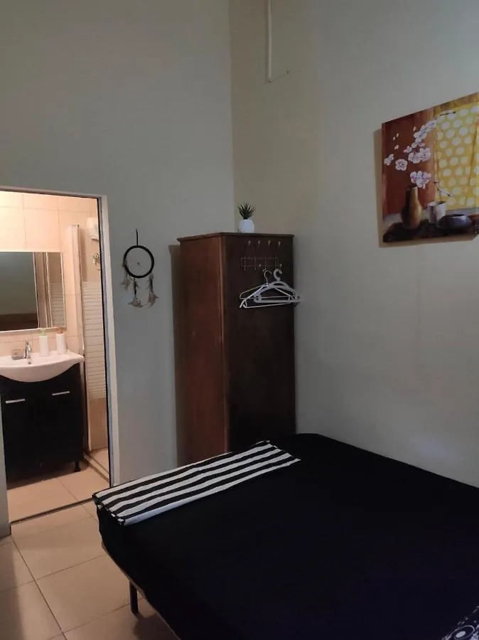 Grin-Motel Haifa Apartmanhotel